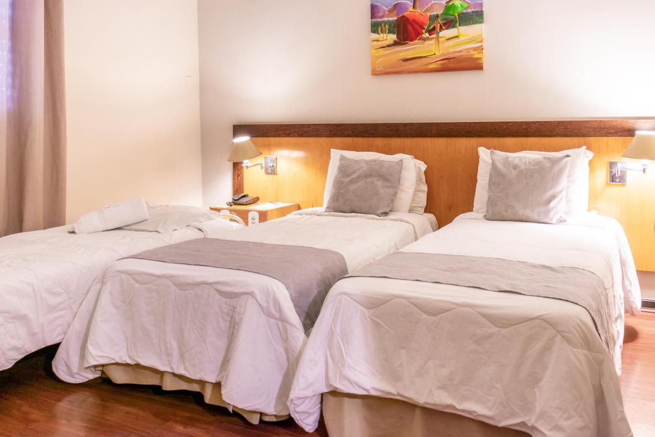 Hotel Dexter -