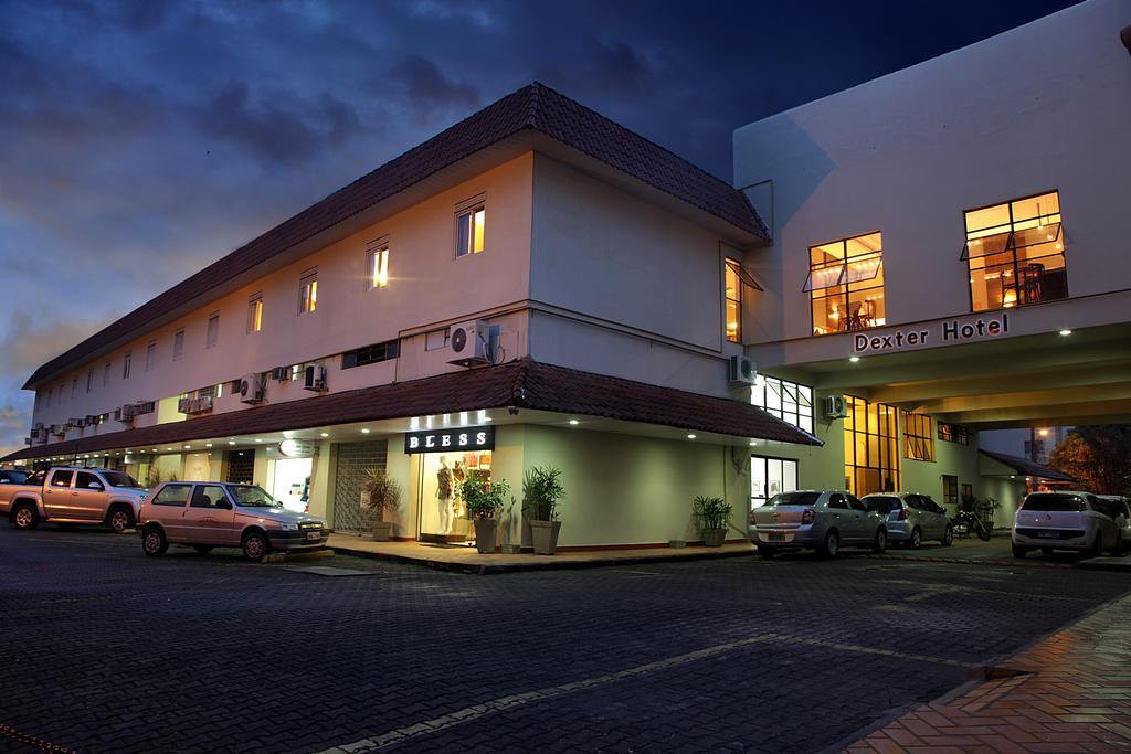 Dexter - Hotel